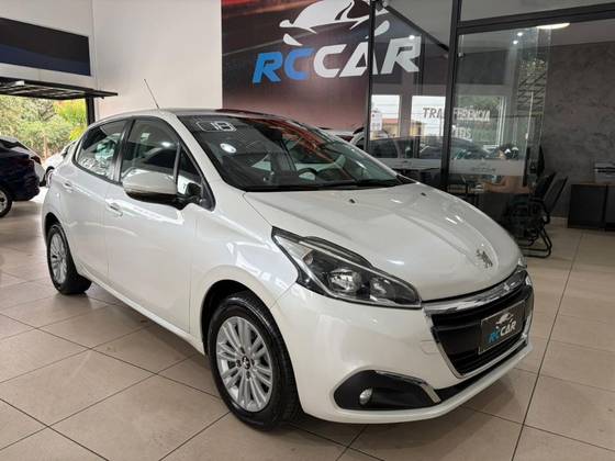 PEUGEOT 208 1.6 ALLURE 16V FLEX 4P AUTOMÁTICO PEUGEOT 208 1.6 ALLURE 16V FLEX 4P AUTOMÁTICO